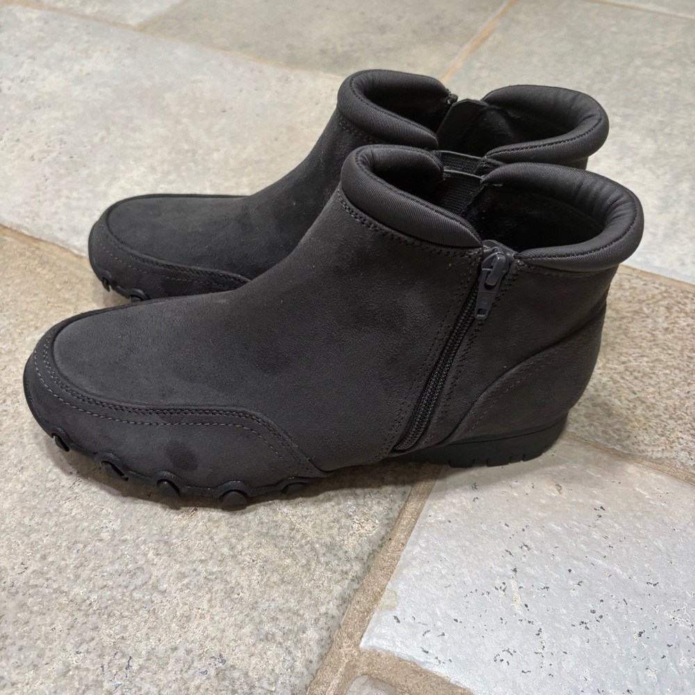 Comfortview The Ash Shootie Ankle Boots Women’s 9 Gray Side Zip Closure